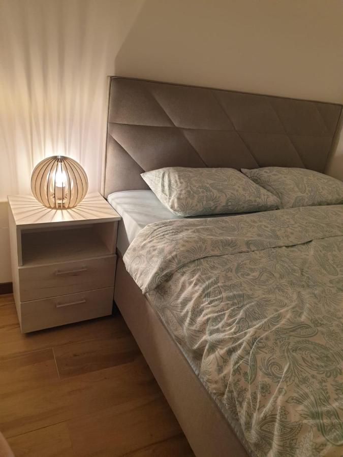 Borovi Apartment *
